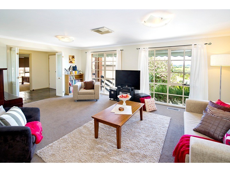 314 Manchester Road, Mooroolbark VIC 3138