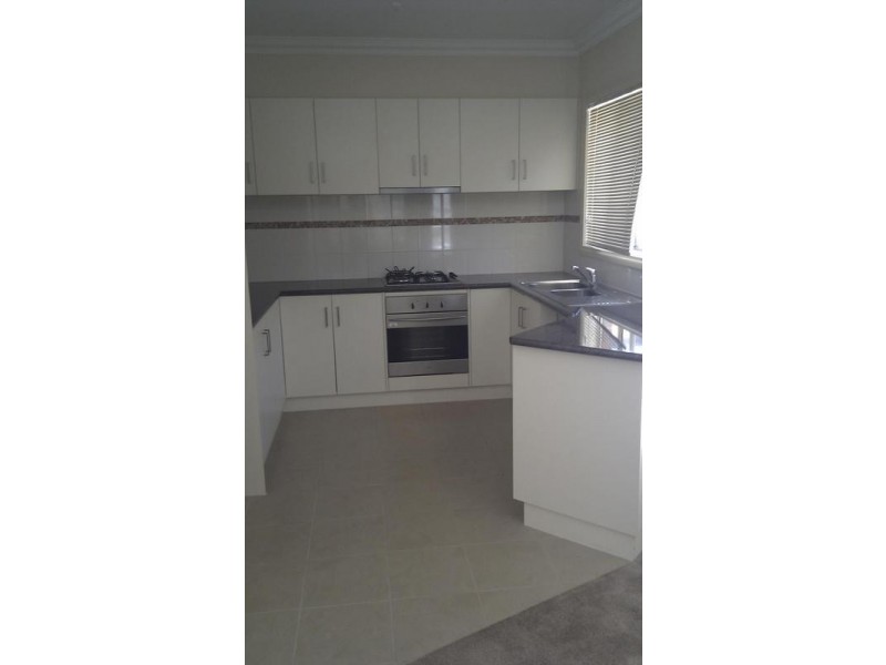 2/33 Rankin Road, Boronia VIC 3155