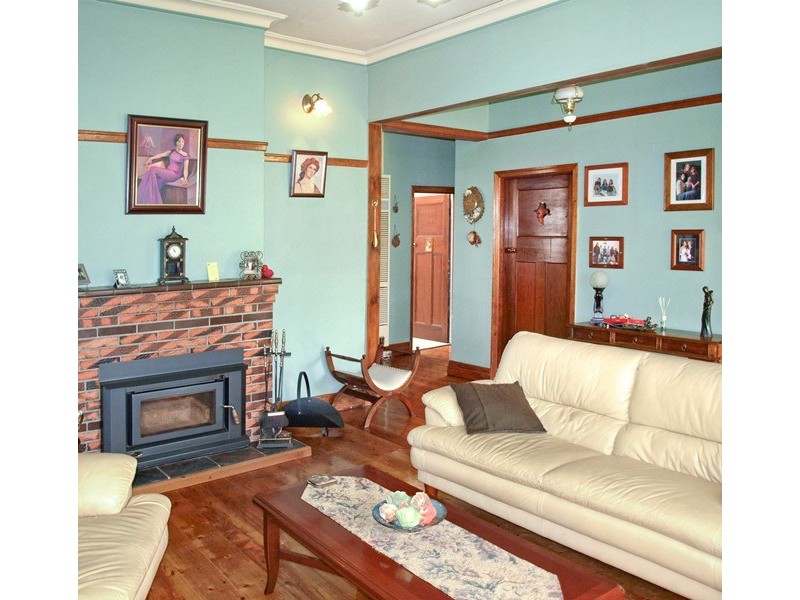 1/2 Albert Street, Ringwood VIC 3134