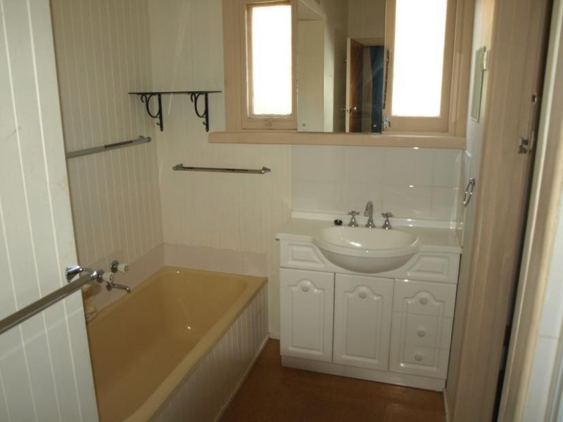 18 Kenilworth Street, Balwyn VIC 3103