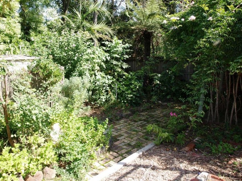 18 Kenilworth Street, Balwyn VIC 3103