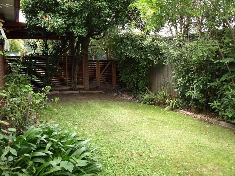 2/69 Mt Dandenong Road, Ringwood East VIC 3135