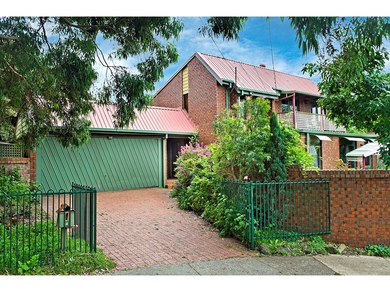 16 Westmore Drive, Heathmont VIC 3135