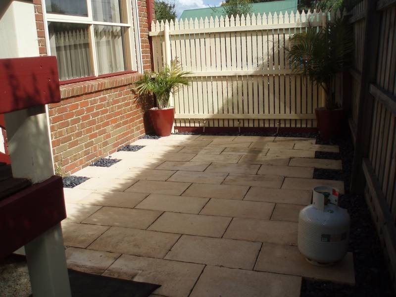 2/18 Balfour Avenue, Heathmont VIC 3135