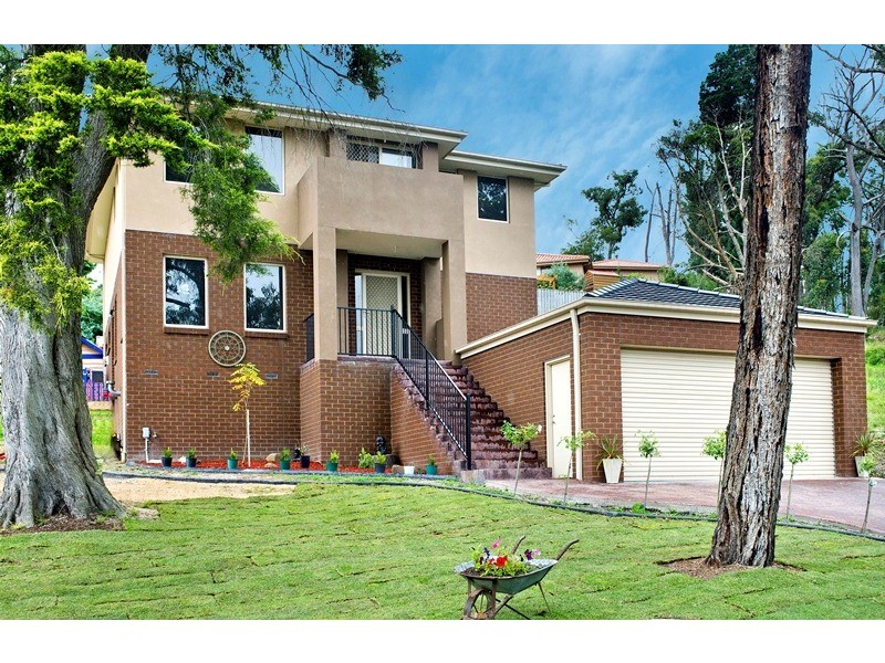 49 Ryland Avenue, Croydon VIC 3136