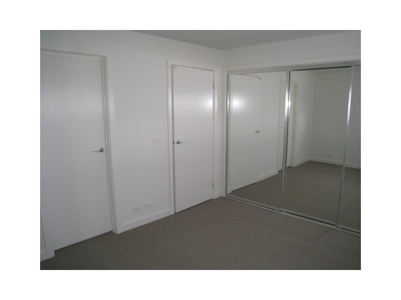 12/79 Atherton Road, Oakleigh VIC 3166