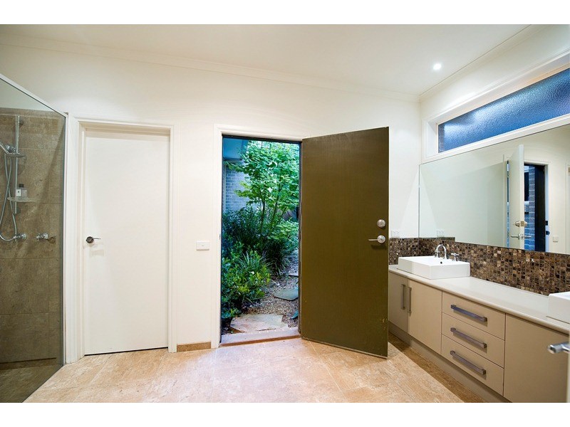 13 French Street, Croydon VIC 3136