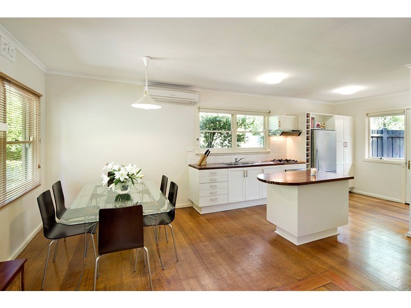 1/12 Sunbeam Avenue, Ringwood East VIC 3135