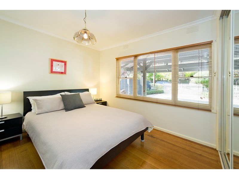 1/12 Sunbeam Avenue, Ringwood East VIC 3135