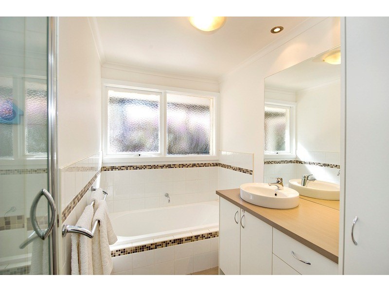 29 Illawara Crescent, Bayswater North VIC 3153