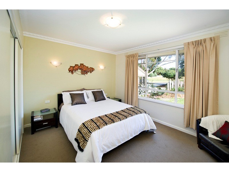 1/114 Victoria Road, Lilydale VIC 3140