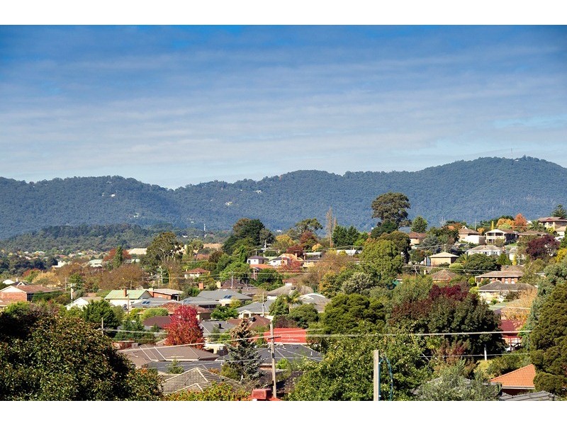 1/114 Victoria Road, Lilydale VIC 3140