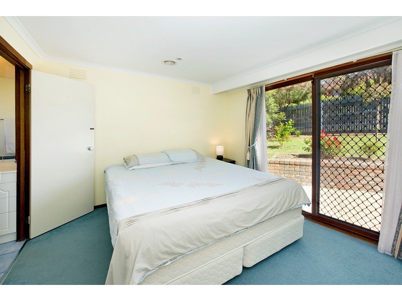 9 Valkyrie Crescent, Ringwood VIC 3134