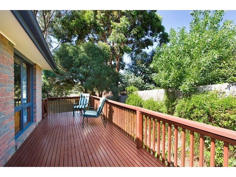 9 Valkyrie Crescent, Ringwood VIC 3134