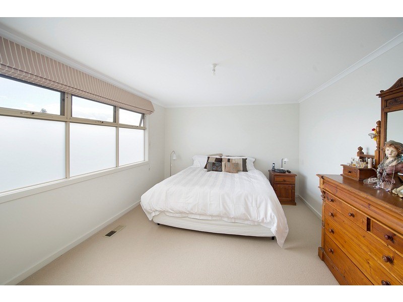 1a Trevor Court, Warranwood VIC 3134