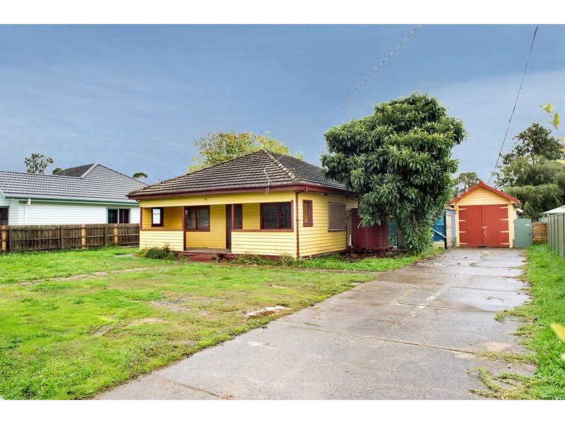 10 Timms Avenue, Croydon VIC 3136