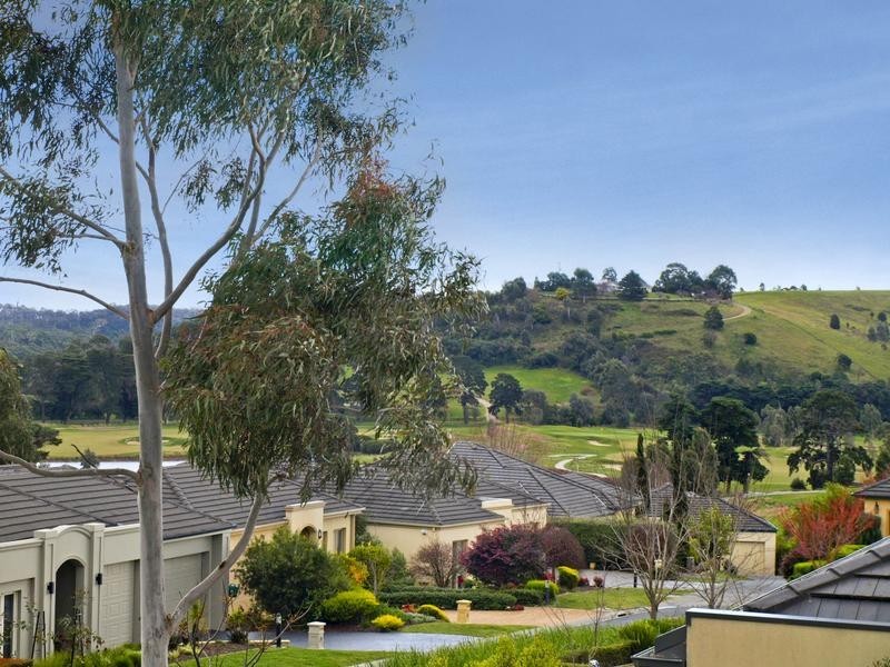 4 Nicklaus Place, Chirnside Park VIC 3116
