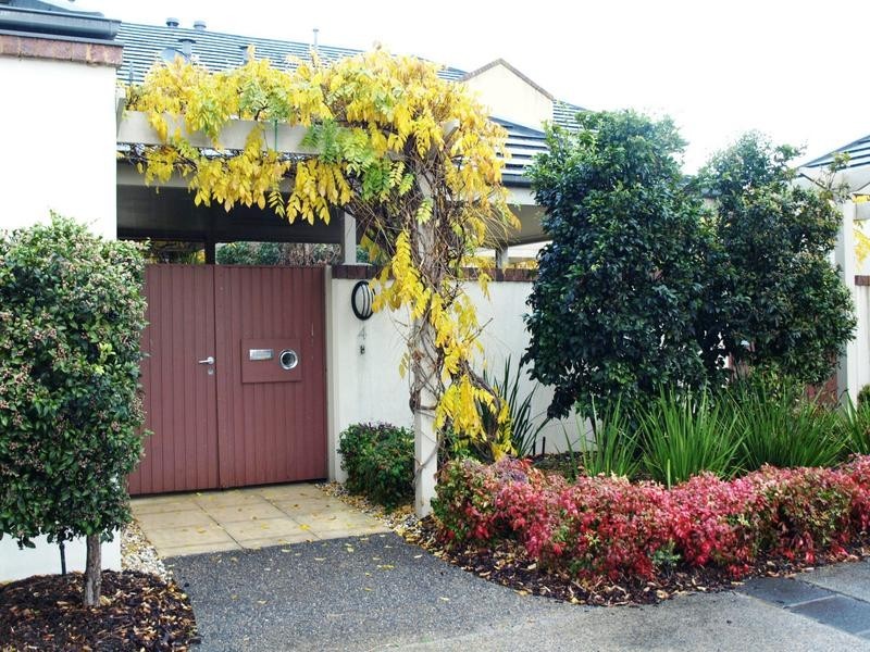 4 Nicklaus Place, Chirnside Park VIC 3116