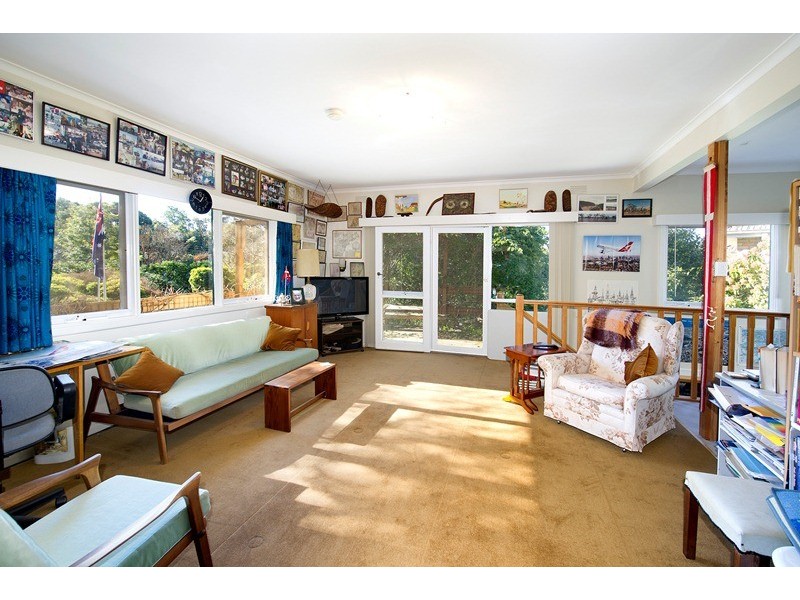 15 Rotherwood Avenue, Ringwood East VIC 3135