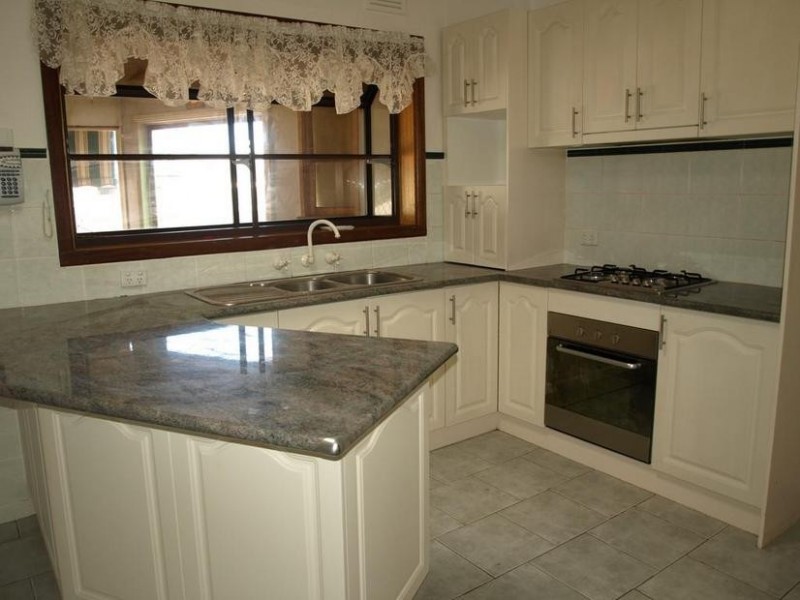 19 Old Lilydale Road, Ringwood East VIC 3135