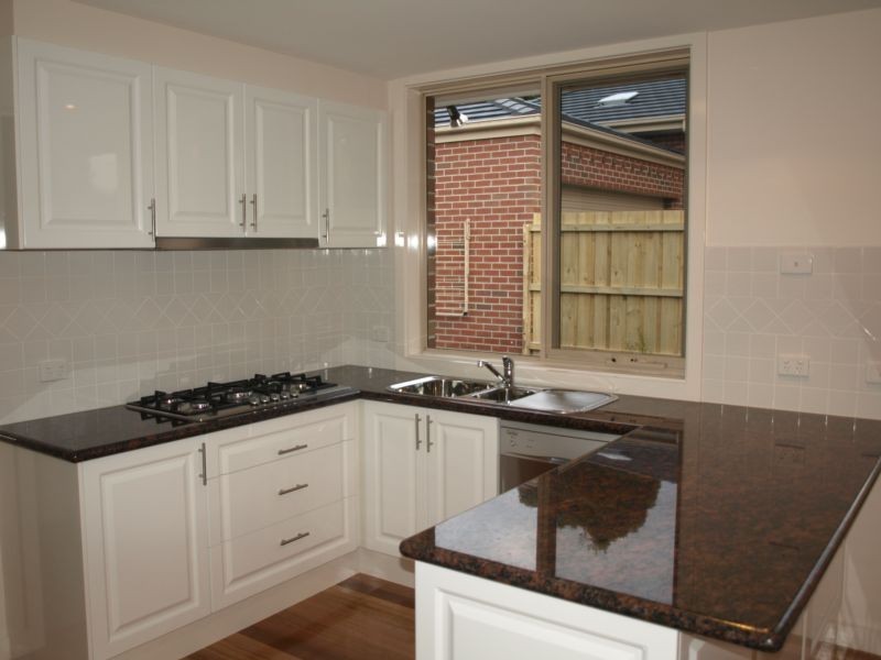 92 Eastfield Road, Croydon South VIC 3136