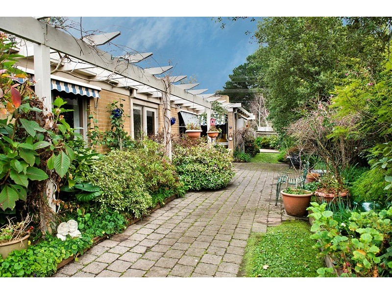 238 Warrandyte Road, Ringwood North VIC 3134