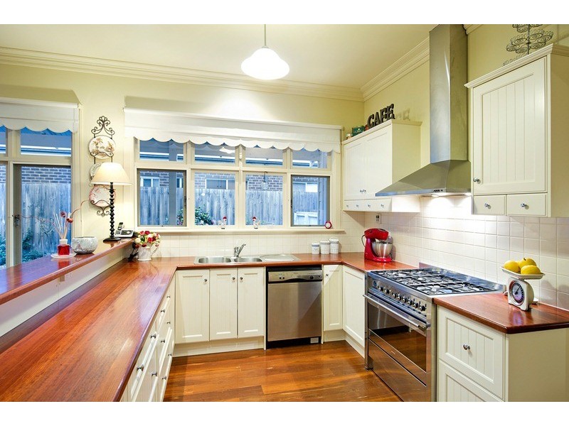 16 Kandra Street, Ringwood East VIC 3135