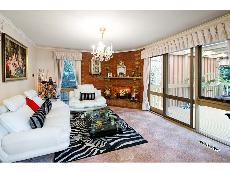 74 Kubis Drive, Ringwood North VIC 3134