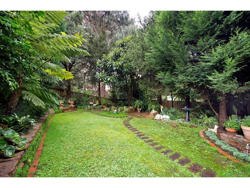 74 Kubis Drive, Ringwood North VIC 3134