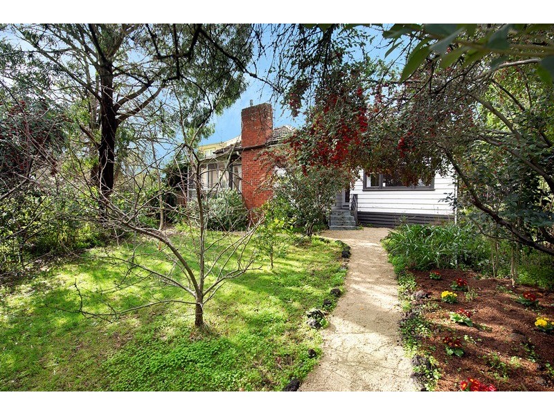 1/134 Mount Dandenong Road, Ringwood East VIC 3135