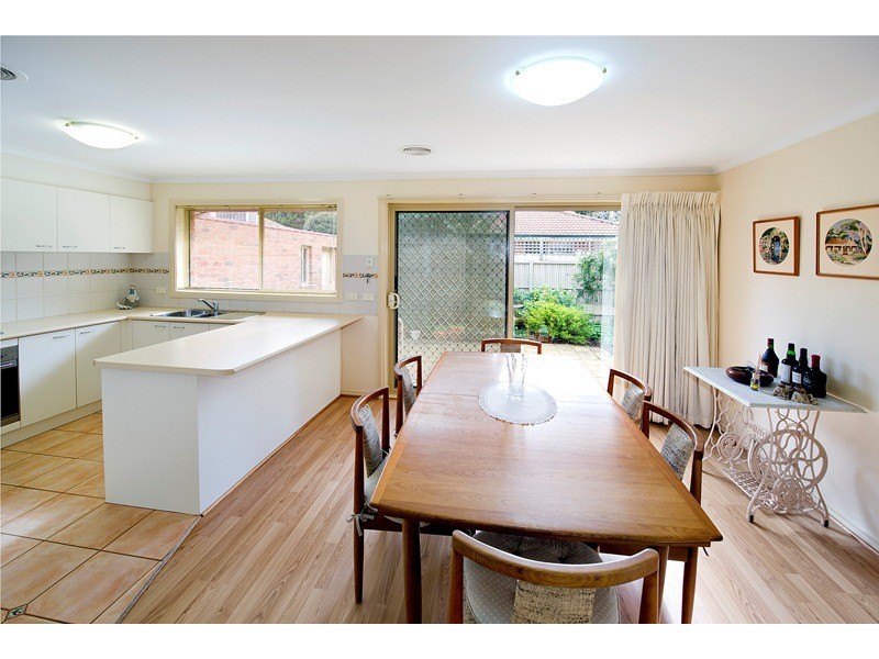 2/188 Wantirna Road, Ringwood VIC 3134