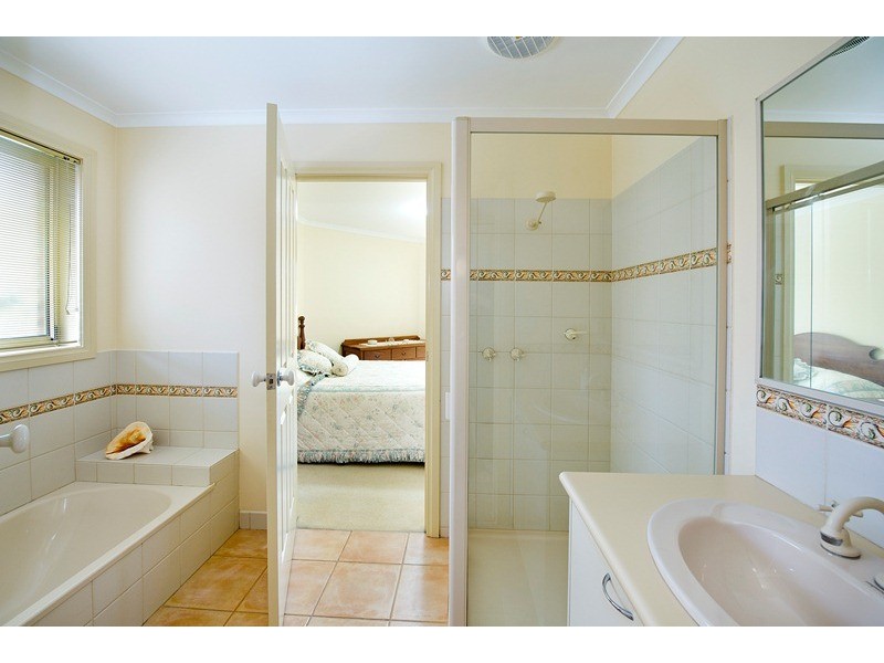 2/188 Wantirna Road, Ringwood VIC 3134