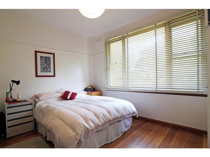 12 Merrilong Street, Ringwood East VIC 3135