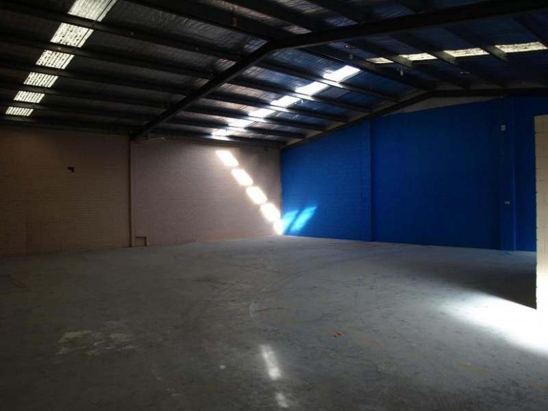 2/23 Oban Rd, Ringwood VIC 3134