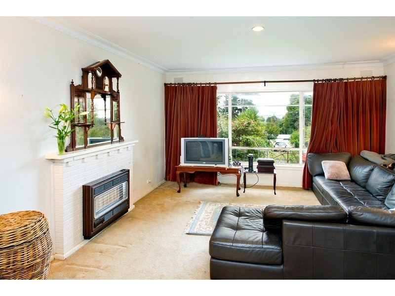 42 Hygeia Parade, Ringwood North VIC 3134