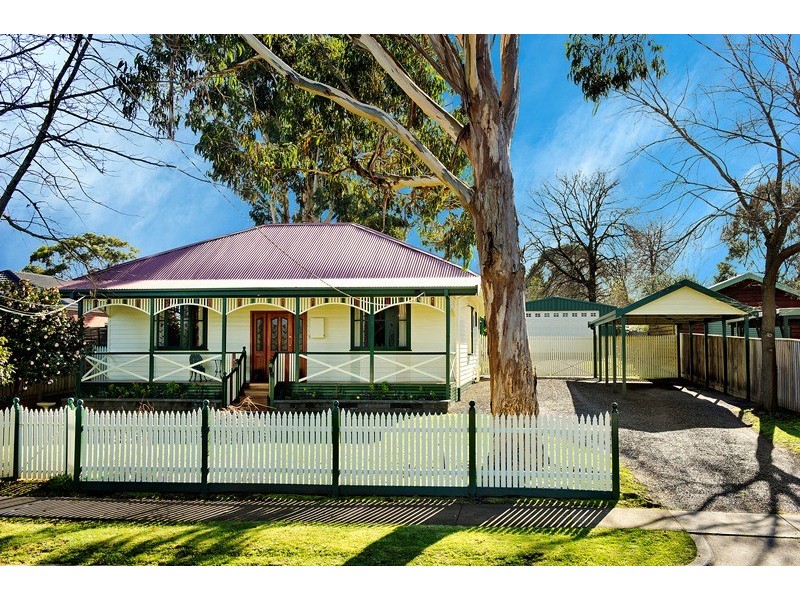17 Louisa Street, Croydon VIC 3136