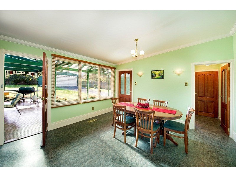 17 Louisa Street, Croydon VIC 3136