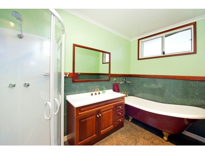 17 Louisa Street, Croydon VIC 3136