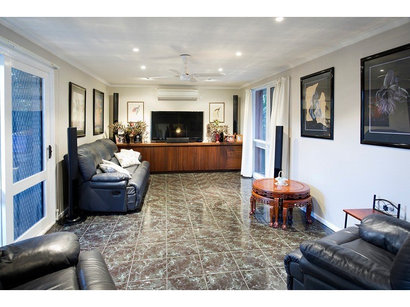 4 McCure Court, Ringwood East VIC 3135