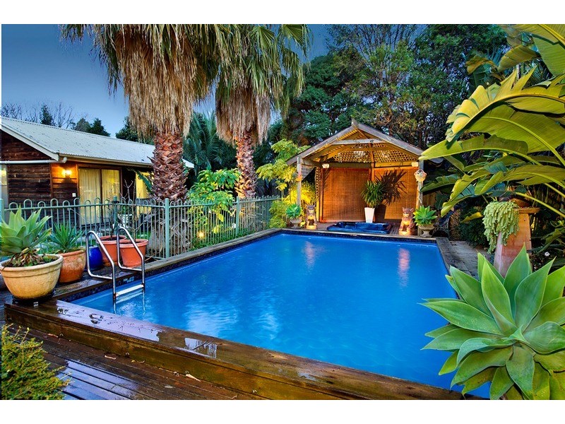 4 McCure Court, Ringwood East VIC 3135