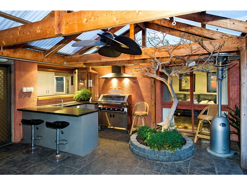 4 McCure Court, Ringwood East VIC 3135