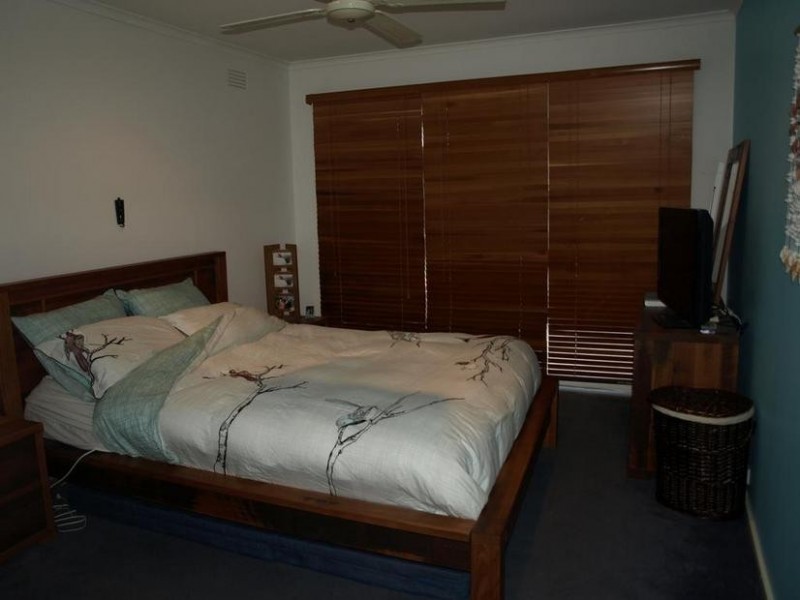 1/165 Cambridge Road, Mooroolbark VIC 3138
