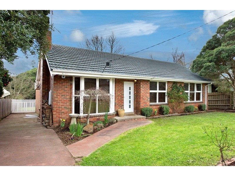 7 Paris Avenue, Croydon South VIC 3136