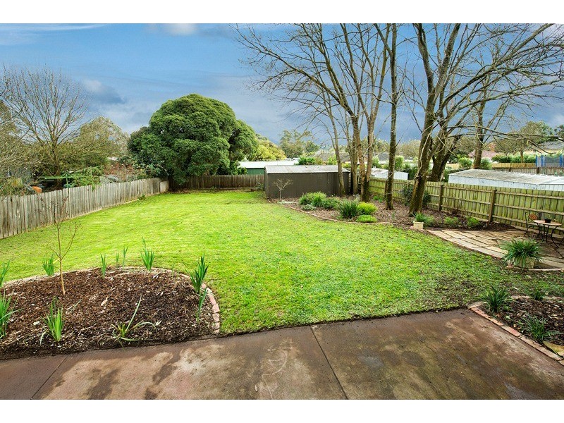 7 Paris Avenue, Croydon South VIC 3136