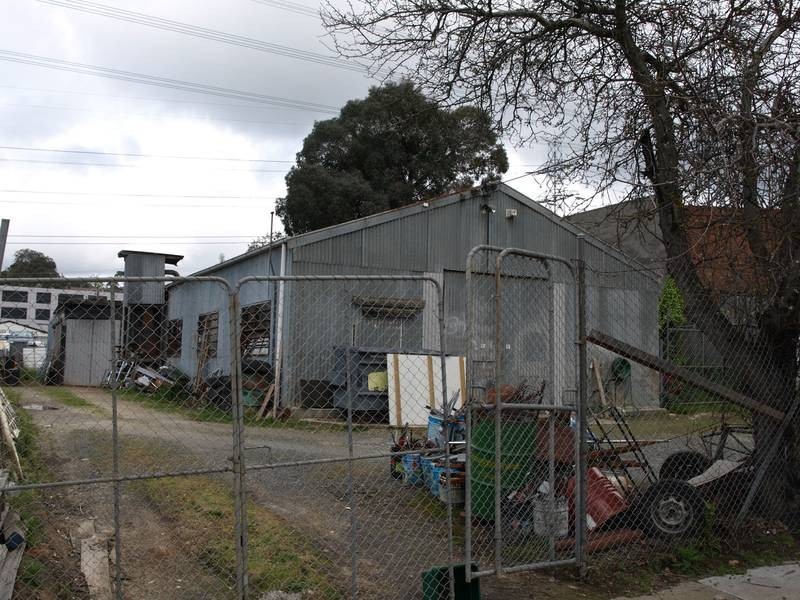 8 Newman Street, Ringwood VIC 3134