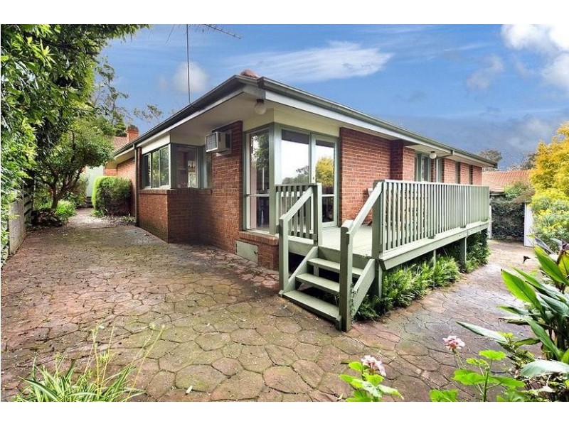 2/4 Isabel Avenue, Ringwood East VIC 3135