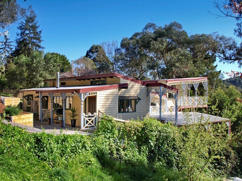 19-21 Oak Grove, Mount Evelyn VIC 3796