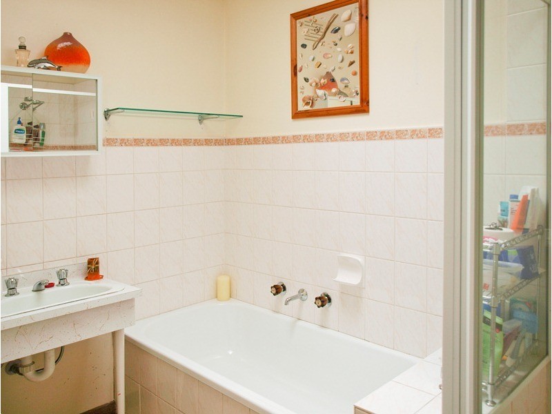 1/3 Braeside Avenue, Ringwood East VIC 3135