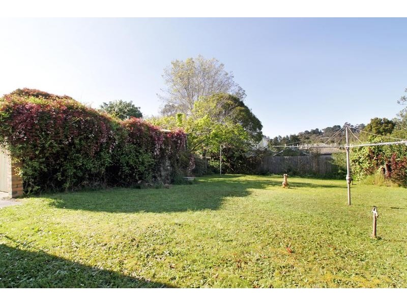 12 Merrilong Street, Ringwood East VIC 3135