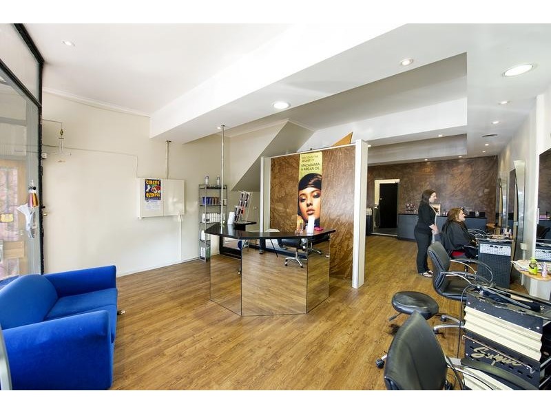 76 Railway Avenue, Ringwood East VIC 3135